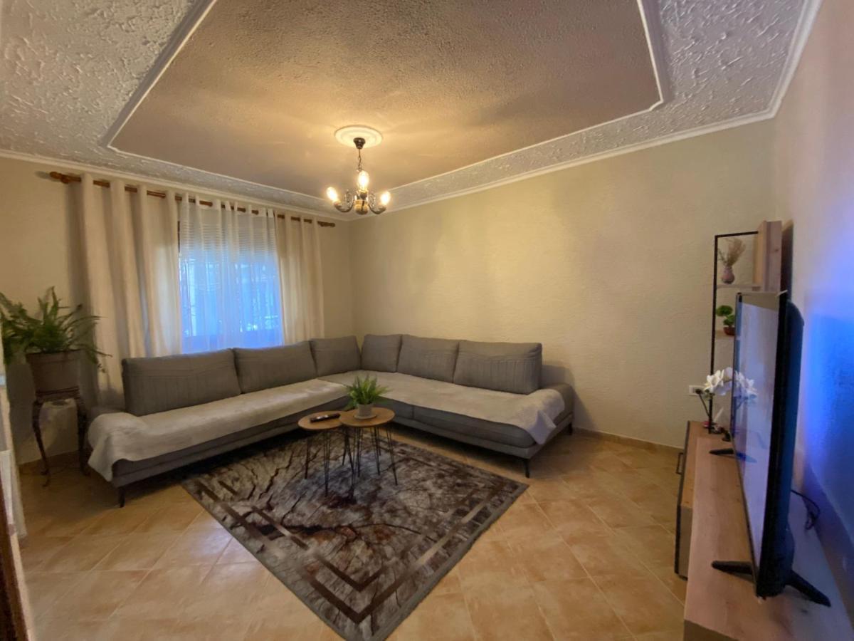 Lucas Apartment 2 Тирана Экстерьер фото