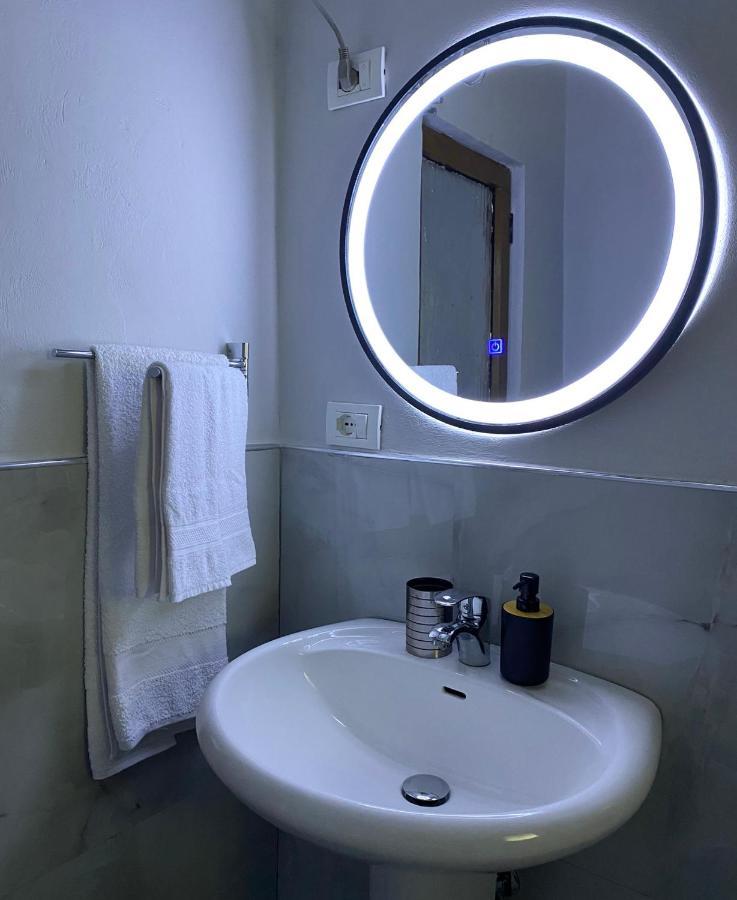 Lucas Apartment 2 Тирана Экстерьер фото