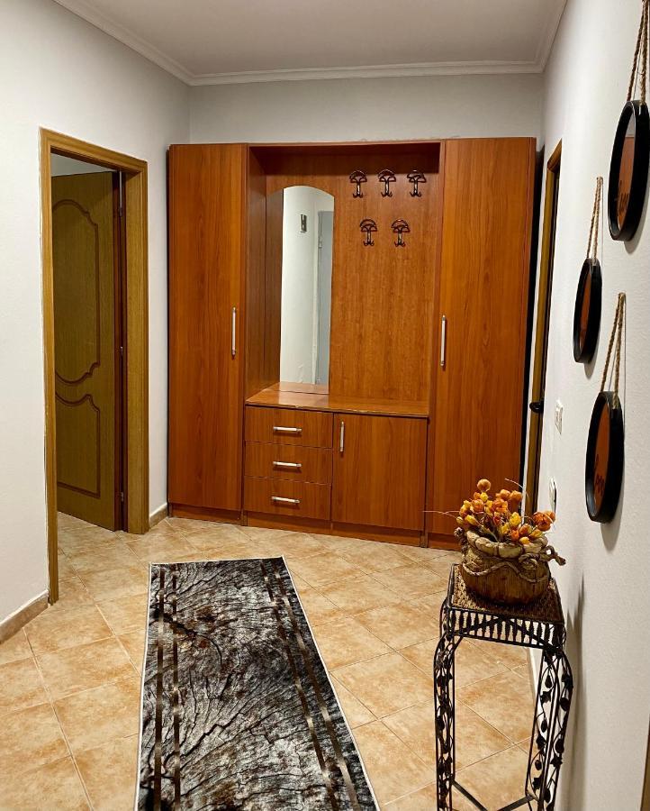 Lucas Apartment 2 Тирана Экстерьер фото